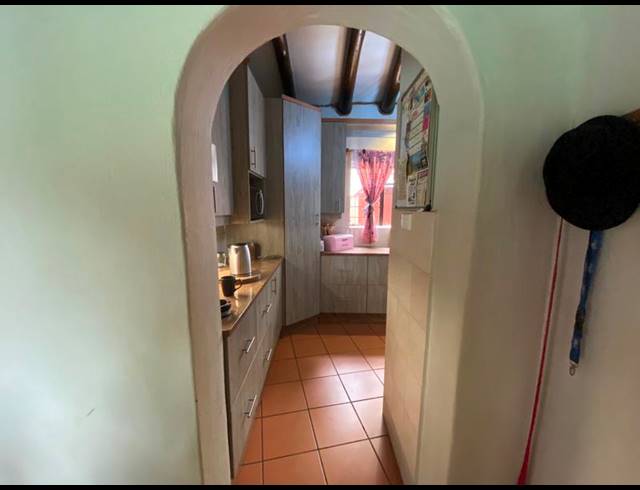 5 BEDROOM HOUSE FOR SALE IN BIRCH ACRES